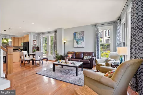 2701 Cassedy, Silver Spring, MD 20910 photo 3