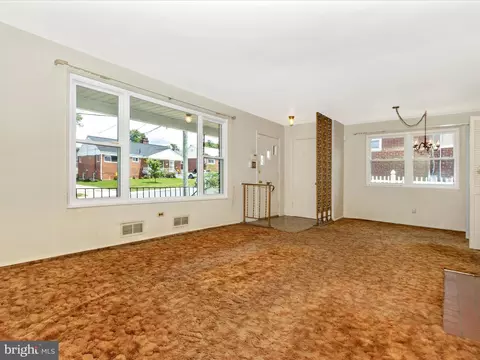 1615 Parham Rd, Silver Spring, MD 20903 photo 9