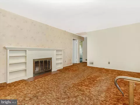 1615 Parham Rd, Silver Spring, MD 20903 photo 6