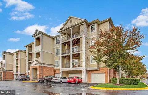 13501 Kildare Hills Ter #202, Germantown, MD 20874