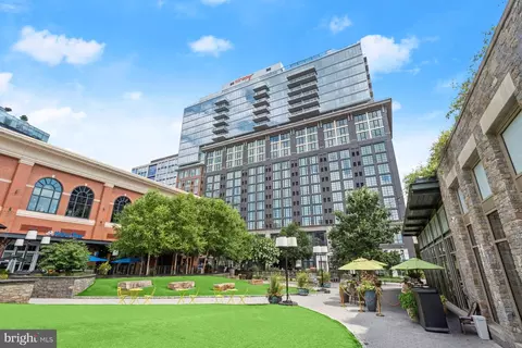 930 Rose Ave #1905, Rockville, MD 20852