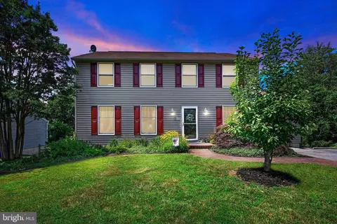 24312 Club View Dr, Gaithersburg, MD 20882