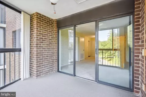 15107 Interlachen Dr #419, Silver Spring, MD 20906 photo 18