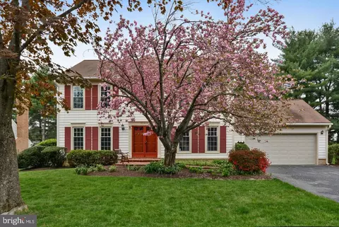 20404 Highland Hall Dr, Montgomery Village, MD 20886
