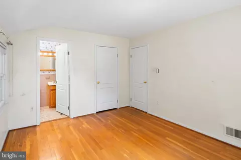 2933 Chapel View Dr, Silver Spring, MD 20904 photo 17
