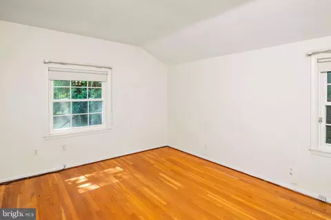 2933 Chapel View Dr, Silver Spring, MD 20904 photo 15