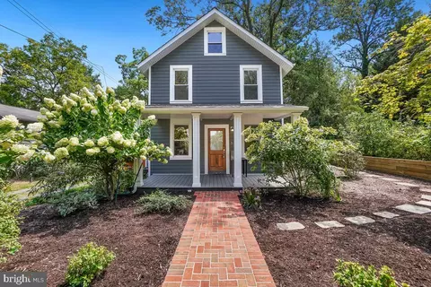 35 Freemont Ave, Takoma Park, MD 20912