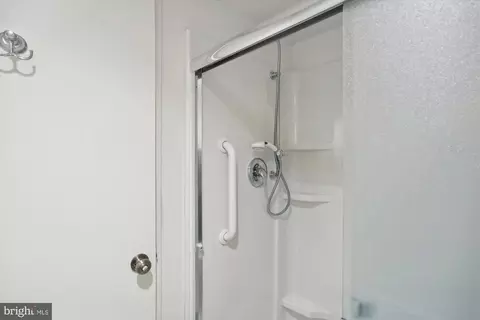 15115 Interlachen Dr #3-103, Silver Spring, MD 20906 photo 41
