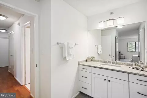 15115 Interlachen Dr #3-103, Silver Spring, MD 20906 photo 34