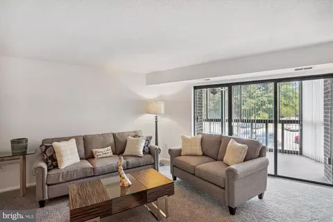 15115 Interlachen Dr #3-103, Silver Spring, MD 20906 photo 5