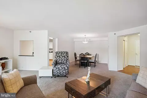 15115 Interlachen Dr #3-103, Silver Spring, MD 20906 photo 7