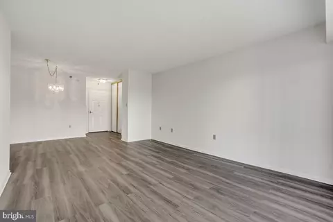 15107 Interlachen Dr #707, Silver Spring, MD 20906 photo 12