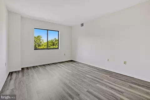 15107 Interlachen Dr #707, Silver Spring, MD 20906 photo 32