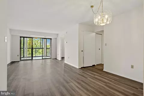 15107 Interlachen Dr #707, Silver Spring, MD 20906 photo 7