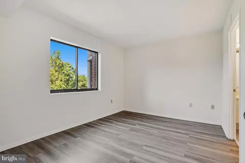 15107 Interlachen Dr #707, Silver Spring, MD 20906 photo 17