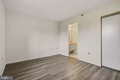 15107 Interlachen Dr #707, Silver Spring, MD 20906 photo 18
