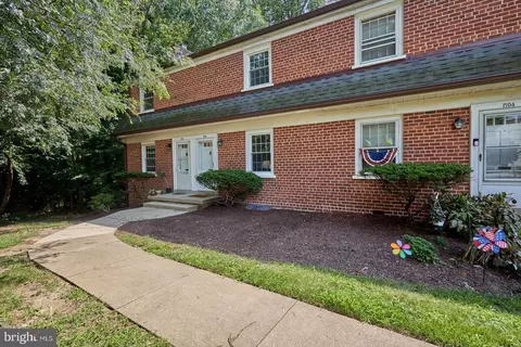 1702 E West Hwy, Silver Spring, MD 20910 photo 2