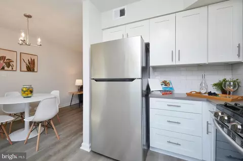 1702 E West Hwy, Silver Spring, MD 20910 photo 12