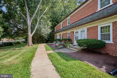 1702 E West Hwy, Silver Spring, MD 20910 photo 3