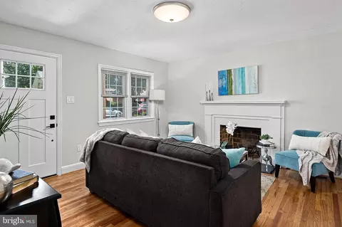 10600 Huntley Pl, Silver Spring, MD 20902 photo 6