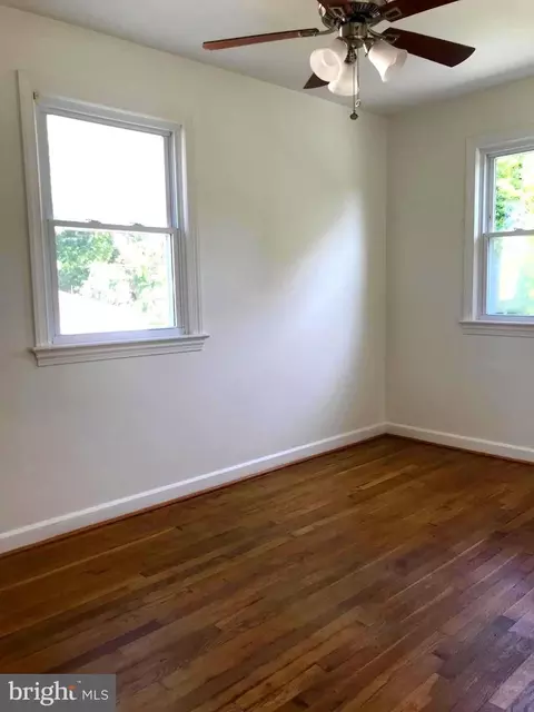 11939 Bluhill Rd, Silver Spring, MD 20902 photo 13
