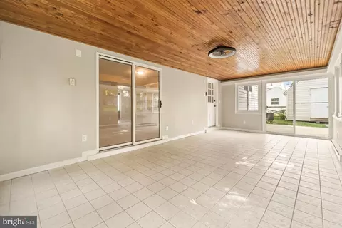 17336 Fletchall Rd, Poolesville, MD 20837 photo 24