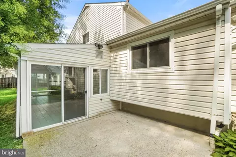 17336 Fletchall Rd, Poolesville, MD 20837 photo 8