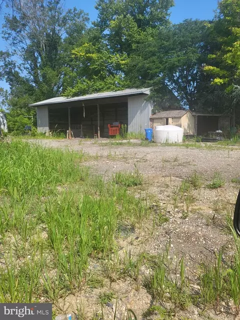 Brooke Road, Sandy Spring, MD 20860 photo 2