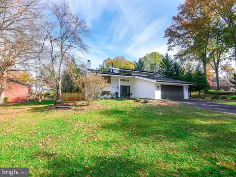 11125 Korman Dr, Potomac, MD 20854 photo 6