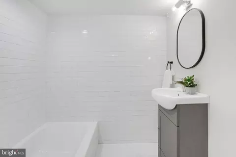 11125 Korman Dr, Potomac, MD 20854 photo 60