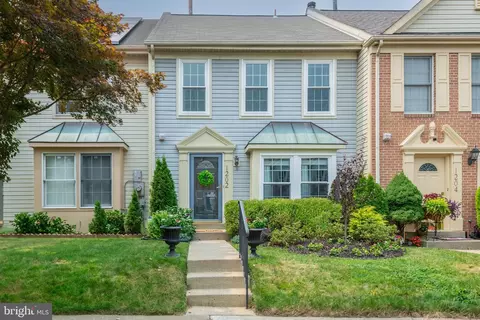 1202 Travis View Ct, Gaithersburg, MD 20879