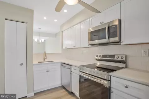 13761 Avonshire Dr, Silver Spring, MD 20904 photo 6