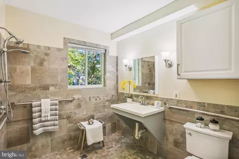 12304 Clement Ln, Silver Spring, MD 20902 photo 33