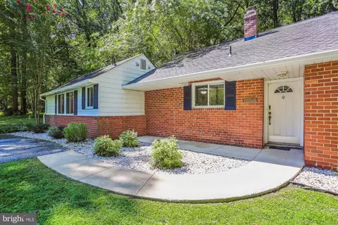 12304 Clement Ln, Silver Spring, MD 20902 photo 4