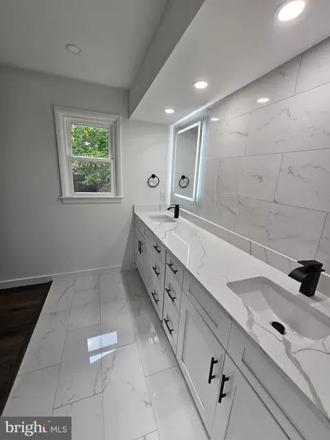 12913 Layhill Rd, Silver Spring, MD 20906 photo 8