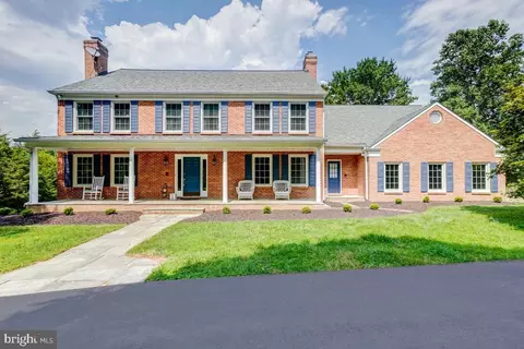 19701 Golden Valley Ln, Brookeville, MD 20833