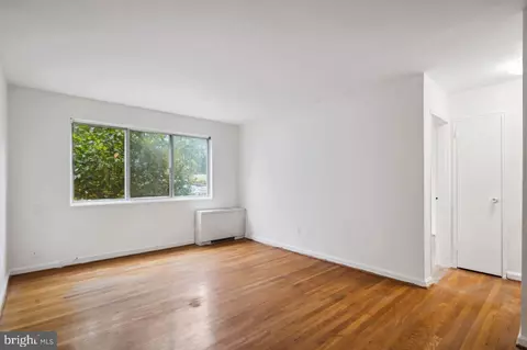 9732 Glen Ave #101-97, Silver Spring, MD 20910 photo 13