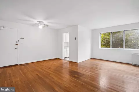 9732 Glen Ave #101-97, Silver Spring, MD 20910 photo 6