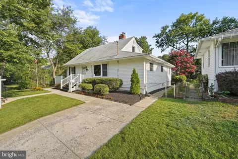 1009 Laredo Rd, Silver Spring, MD 20901 photo 4