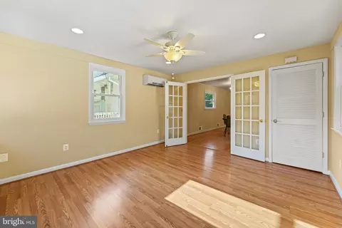 1009 Laredo Rd, Silver Spring, MD 20901 photo 12