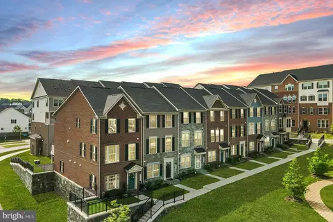 13787 Little Seneca Pkwy, Clarksburg, MD 20871