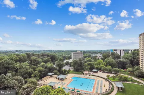 5225 Pooks Hill Rd #1101N, Bethesda, MD 20814