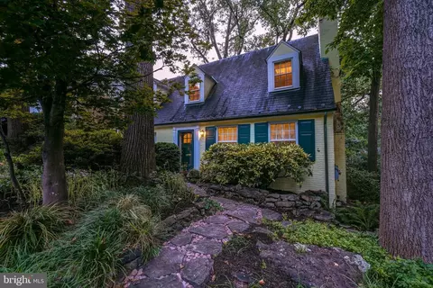 7308 Cedar Ave, Takoma Park, MD 20912