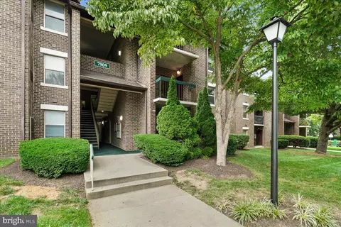 7909 Badenloch Way #103, Gaithersburg, MD 20879