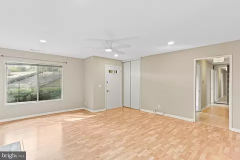 14601 Edelmar Dr #132-B, Silver Spring, MD 20906 photo 6