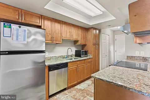 14601 Edelmar Dr #132-B, Silver Spring, MD 20906 photo 12