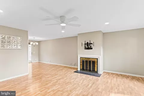 14601 Edelmar Dr #132-B, Silver Spring, MD 20906 photo 5