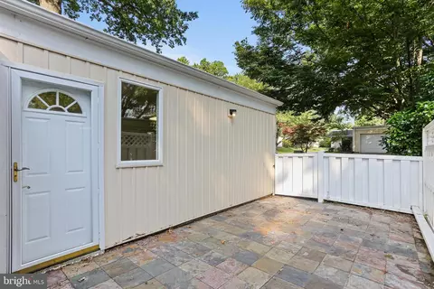 14601 Edelmar Dr #132-B, Silver Spring, MD 20906 photo 31