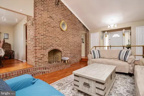 1907 Alabaster Dr, Silver Spring, MD 20904 photo 8