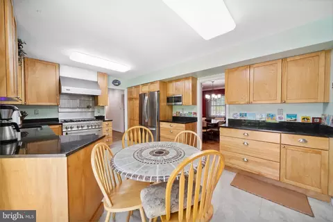 13928 Blair Stone Ln, Silver Spring, MD 20906 photo 8